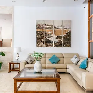 Andrea's 2*, Los Cristianos (Tenerife) Spagna