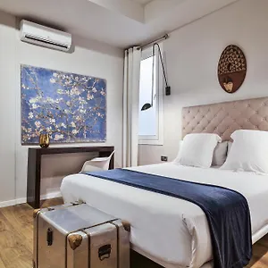 The Conica Deluxe ** Βαρκελώνη
